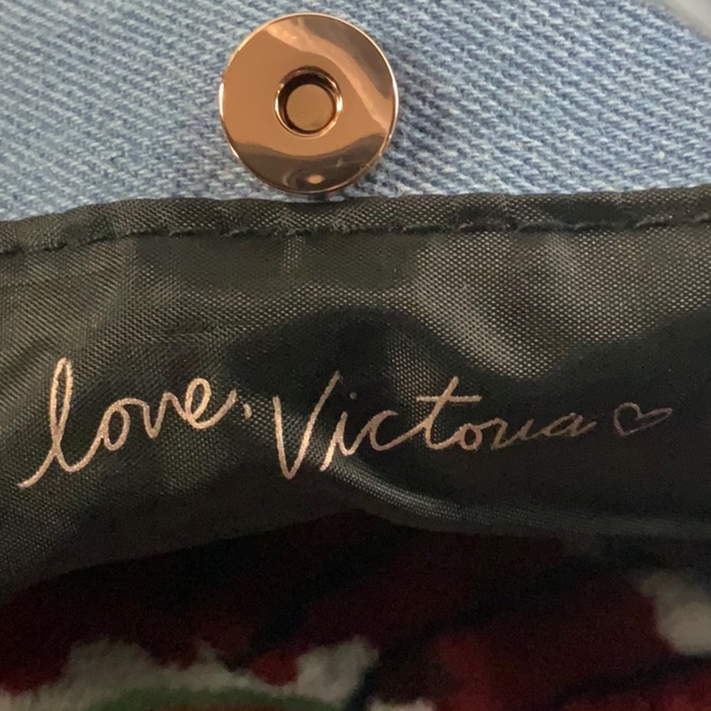 Victoria's Secret Denim Tote Bag (NWT) - Picture 7 of 9